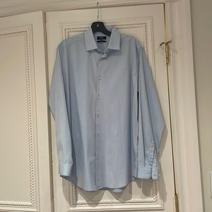 Theory button down